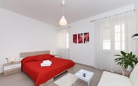 Rooms Old Town